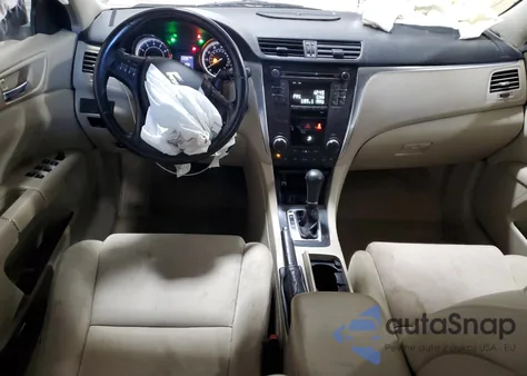 2012 Suzuki Kizashi Se z USA, uszkodzony, nr VIN JS2RF9A3XC6100827